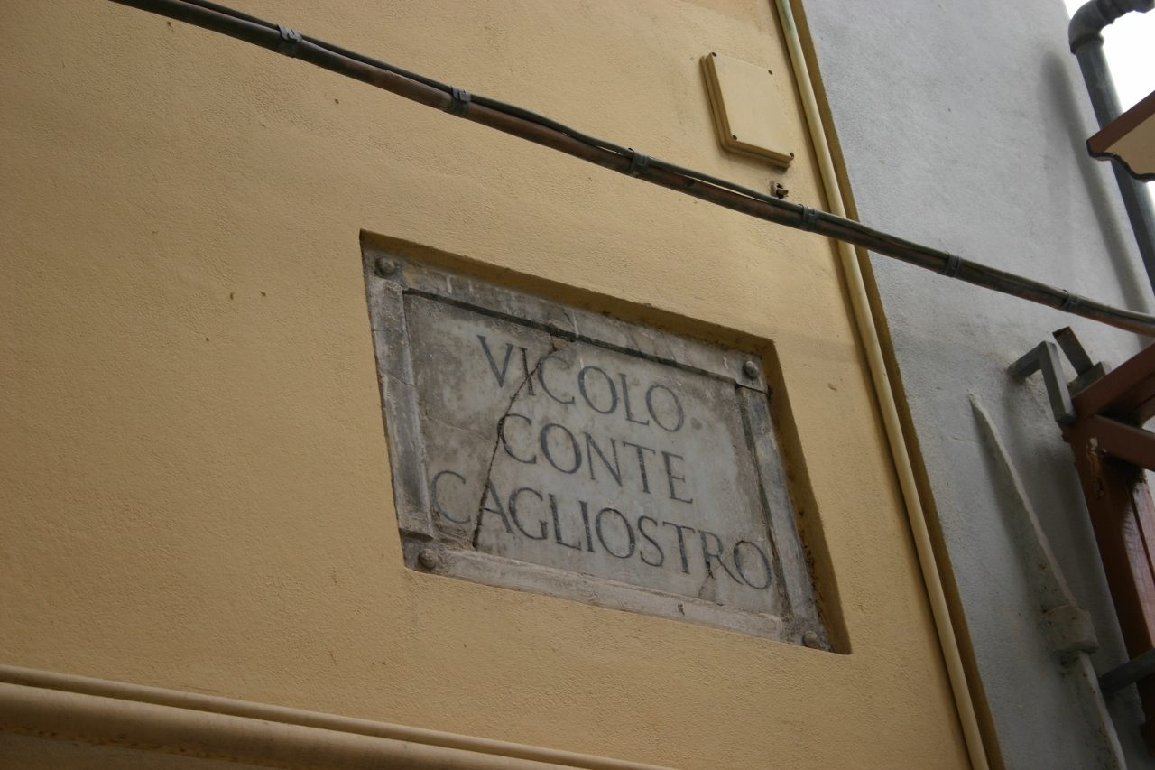 Cagliostro's birthplace, Palermo - 02.jpg